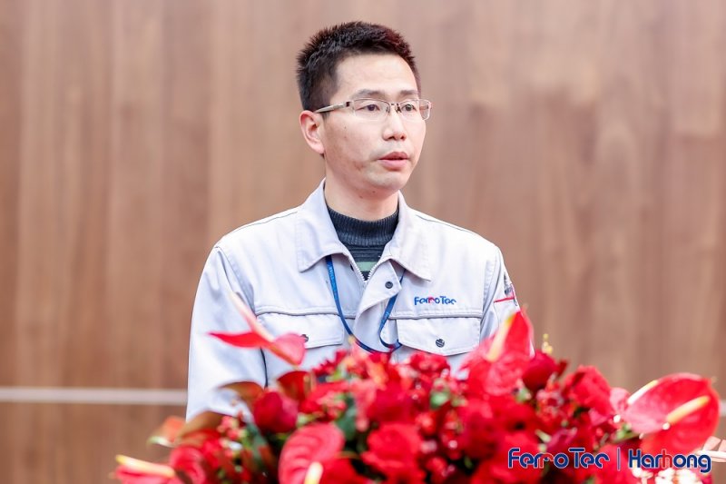 16721988736844475Rt6.jpg PONY2298 - 副本.JPG