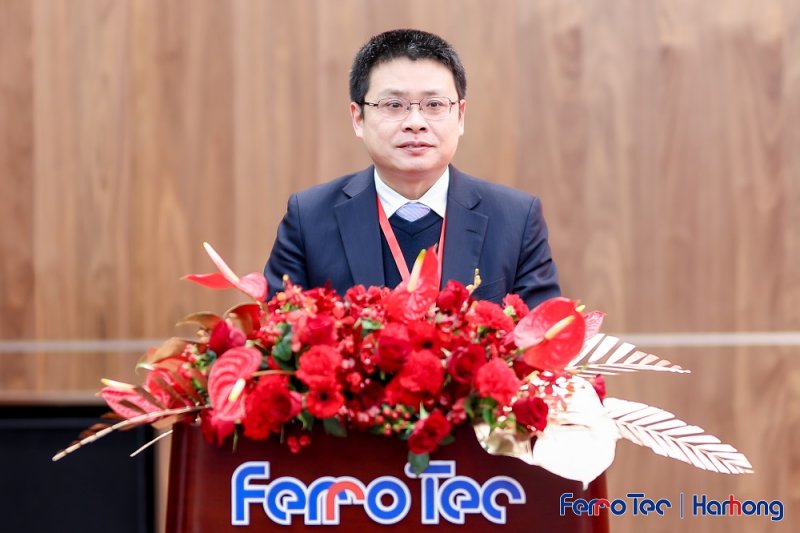 16721991607375292ciQ.jpg PONY2370.JPG